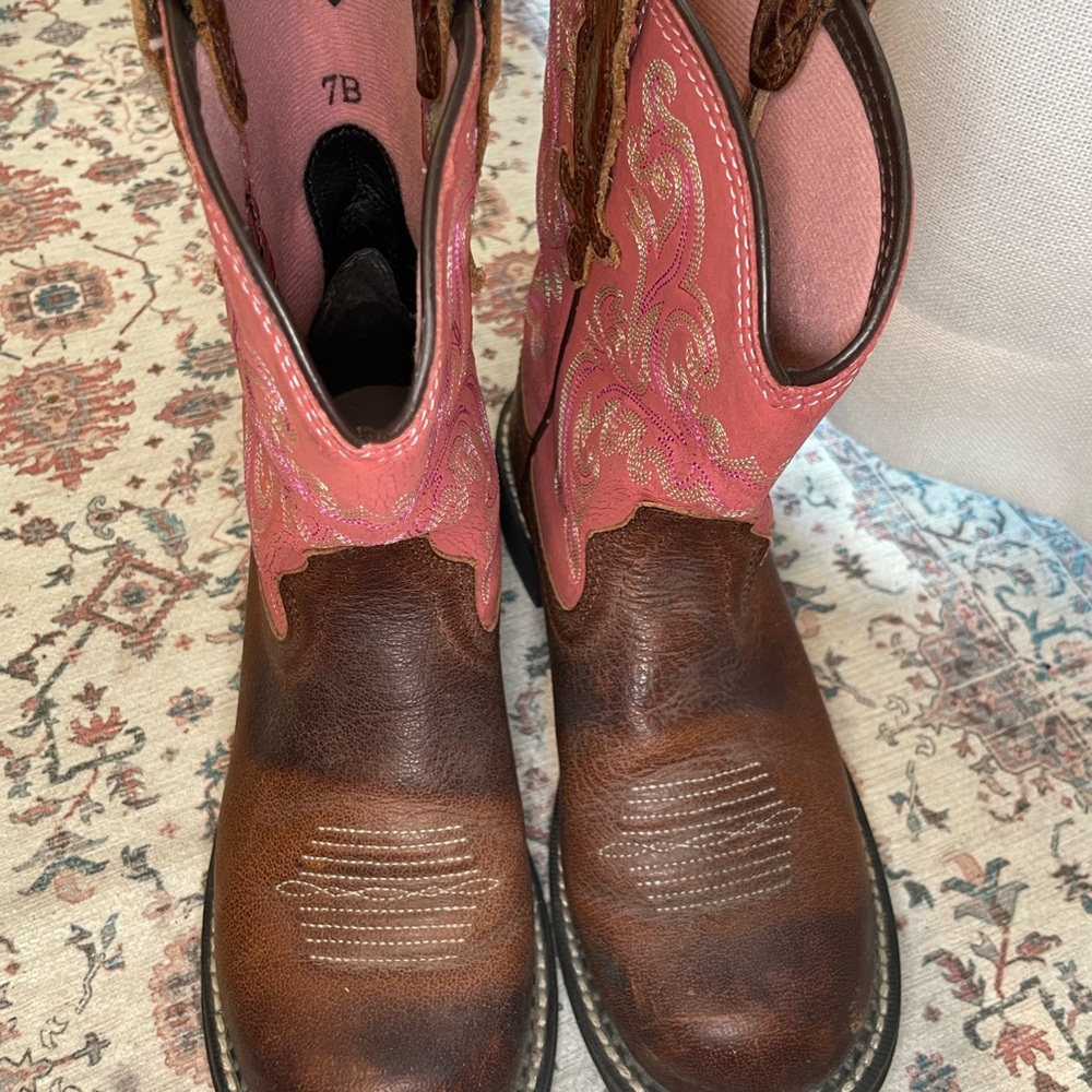 Ariat Women’s Pink and Brown Leather Cowboy Boots - Picture 4 of 6